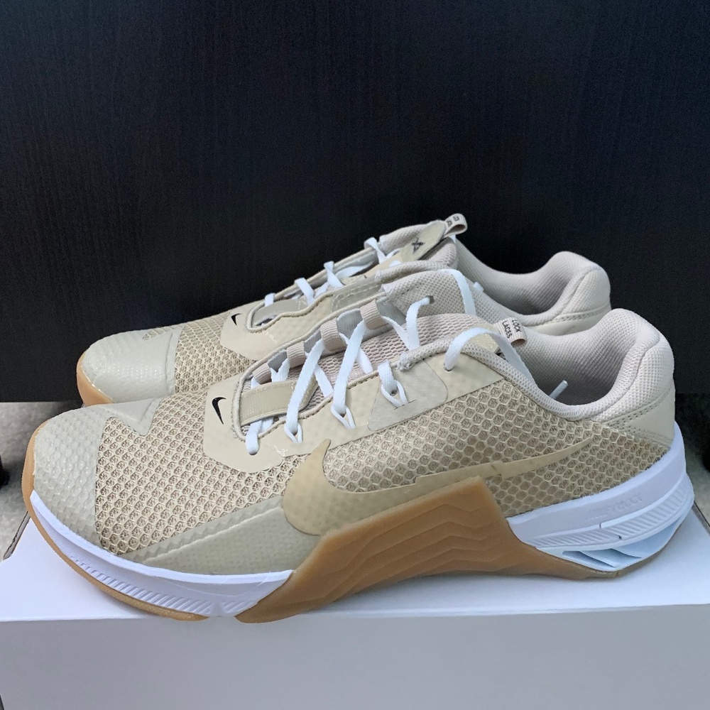 Nike Metcon 7 Tan Gum Mens Size 9 CrossFit Workout CrossTraining Gym NEW Limited